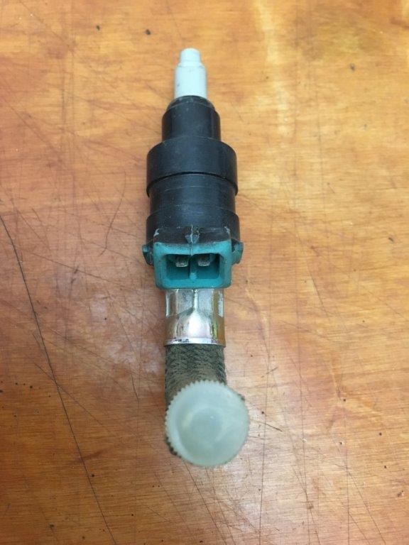 VW NOS. 0 280 150 112 Fuel Injector