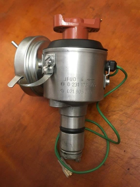 vw-nos-021-905-205-e-restored-distributor-with-nos-vac