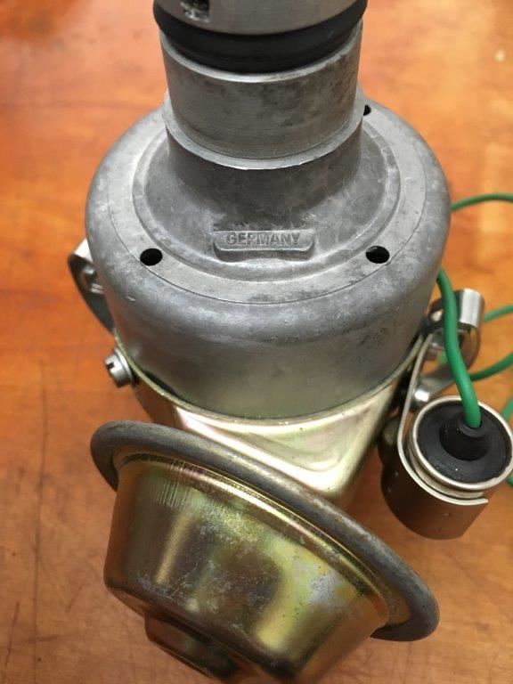 VW NOS. 043 905 205 Restored German Bosch Ignition Distributor 034 SVDA ...